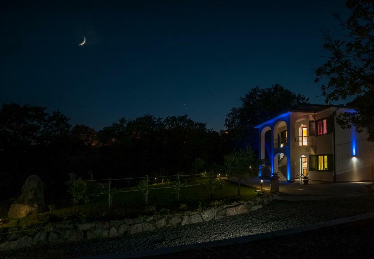 Incanto Di Luna Ispani Dış mekan fotoğraf